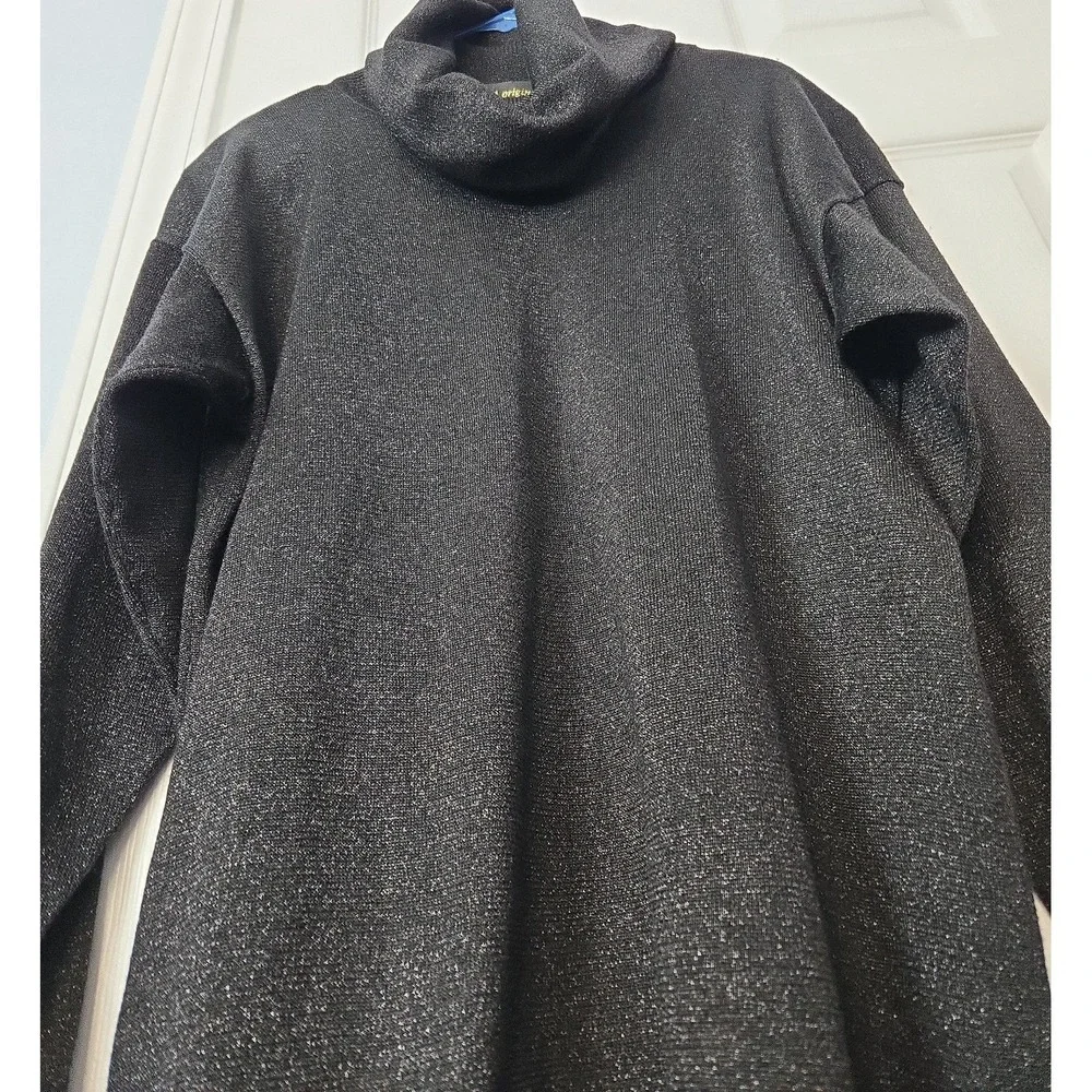 Lisa‎ Originals Womans Long Sleeve Turtlneck Sweater Size Medium